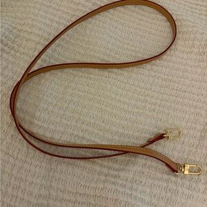 Louis vuitton crossbody bag Strap